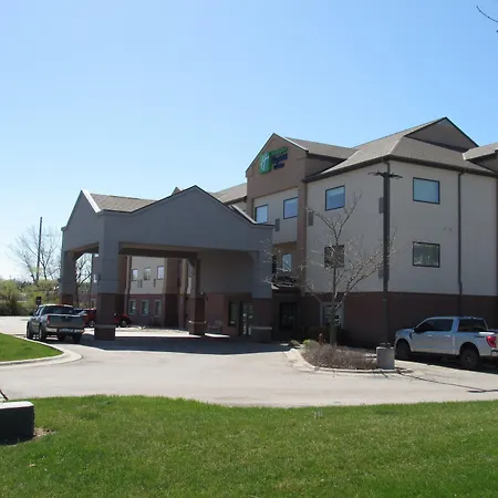 Holiday Inn Express & Suites Lincoln South By Ihg-3