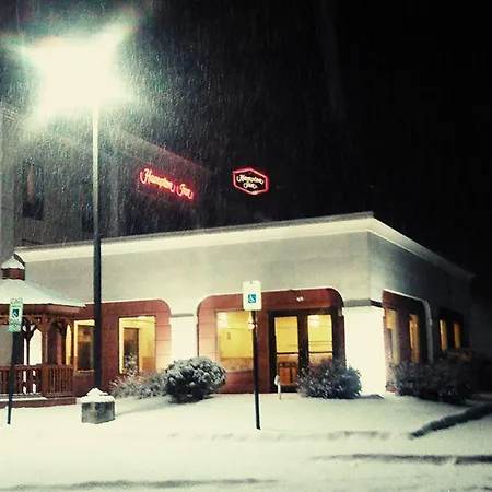 Hampton Inn Pine Grove-2