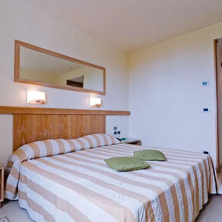 Castellaro Golf Resort-3