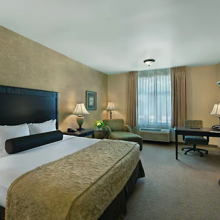 Oxford Suites Boise-3