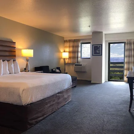 Surestay Plus Hotel By Best Western Gold Beach-2