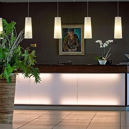 Elaya Hotel Hamburg Finkenwerder-2