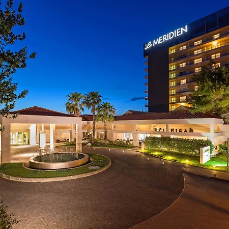 Le Meridien Lav Split-3