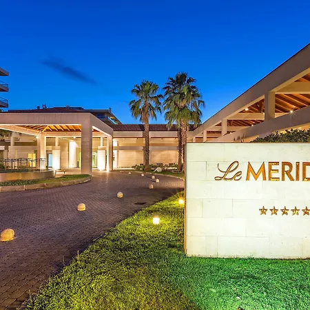 Le Meridien Lav Split-2