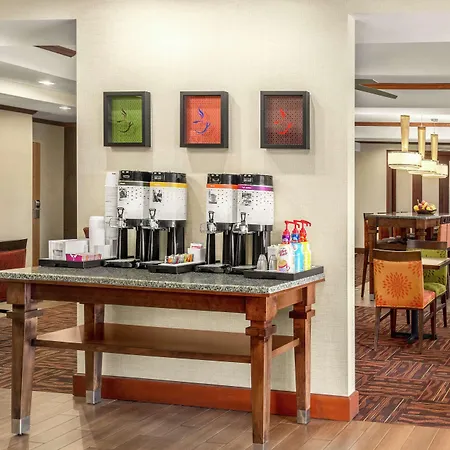 Hampton Inn Athens-3
