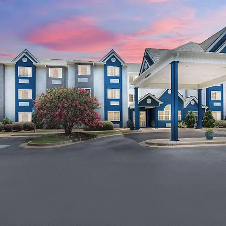 Microtel Inn & Suites Columbus North-2