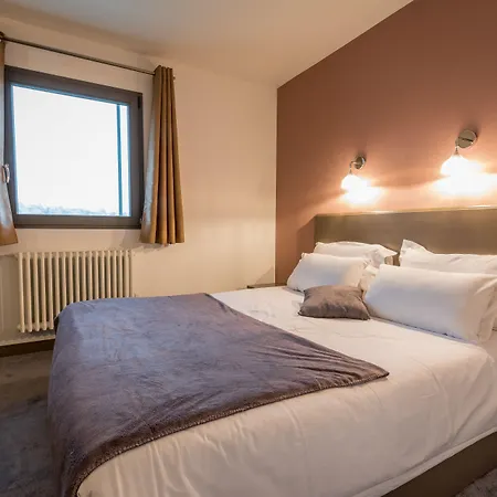 La maison rouge 3*-3