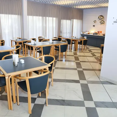 Hotel Forum-3