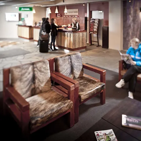 Lapland Hotels Aekaeshotelli-3