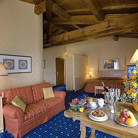 Hotel Orologio-3