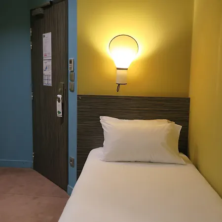 Republik Hotel-2