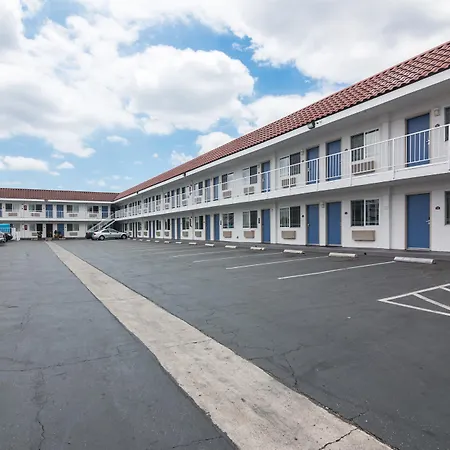 Motel 6-Norwalk, Ca-2