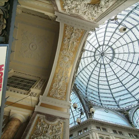 Hotel Art Resort Galleria Umberto-2