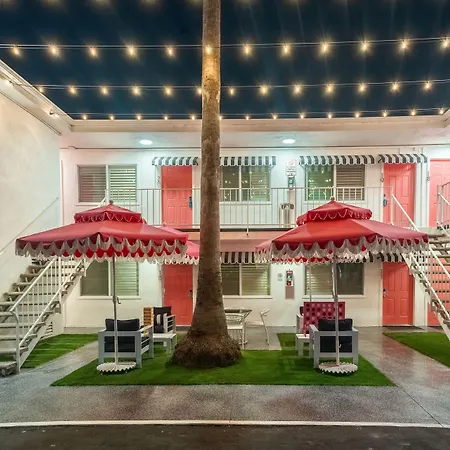 Santa Monica Hotel-3