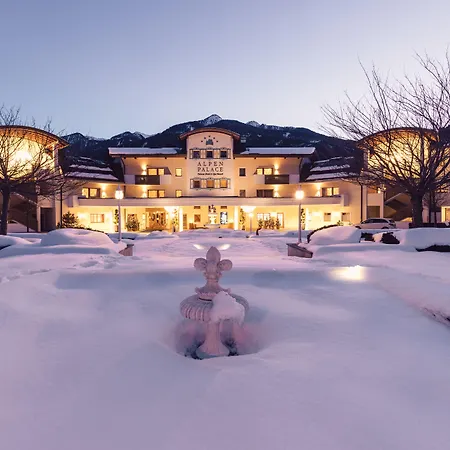 Alpenpalace Luxury Hideaway & Spa Retreat-2
