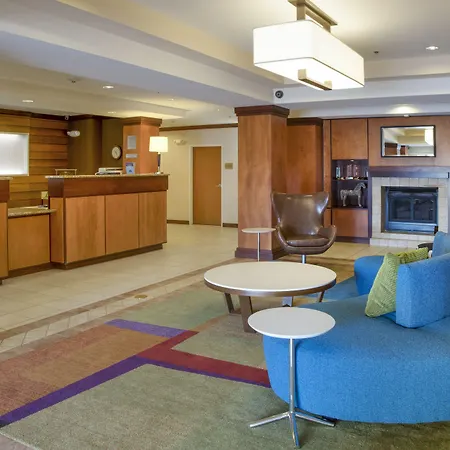 Fairfield Inn And Suites South Hill I-85-2