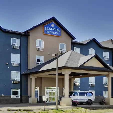 Lakeview Inns & Suites - Fort Nelson-3