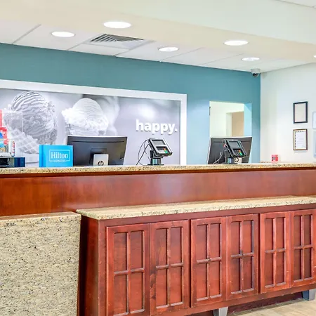 Hampton Inn & Suites Westford-Chelmsford-3