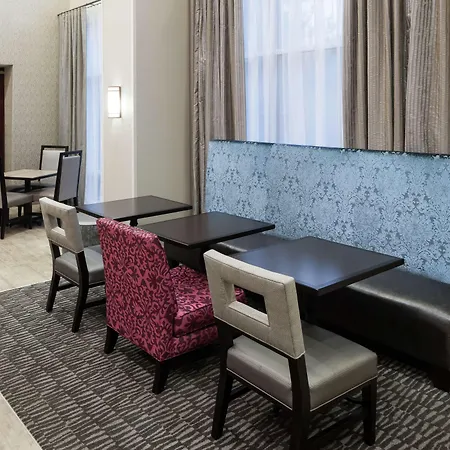Hampton Inn & Suites Westford-Chelmsford-2