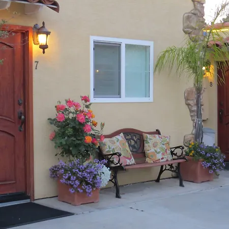 Leucadia Beach Inn-3