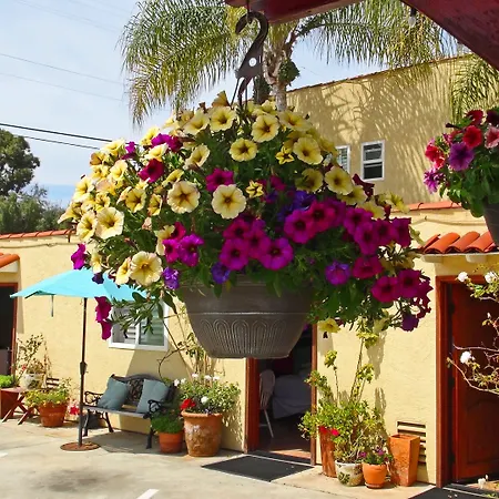 Leucadia Beach Inn-2