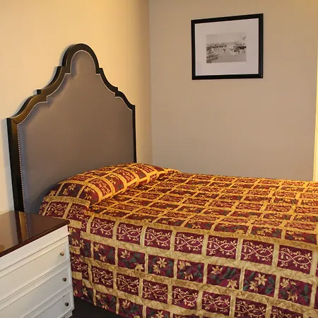 Knights Inn Pasco-3