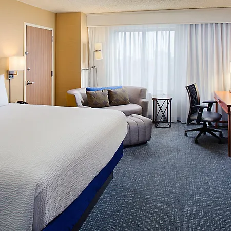 Courtyard By Marriott Atlantic City Beach Block-3