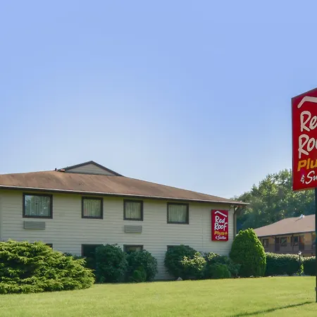 Red Roof Inn Plus+ & Suites Guilford-2