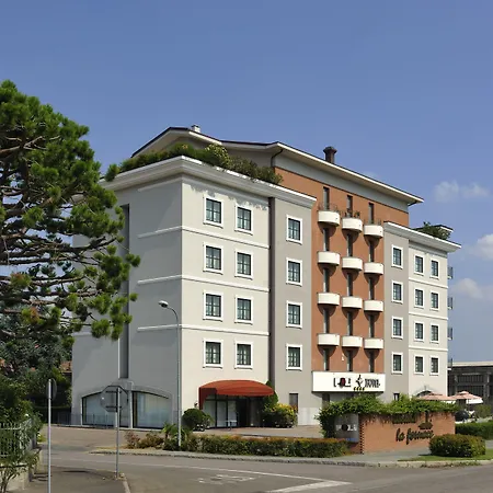 Poli Hotel-3