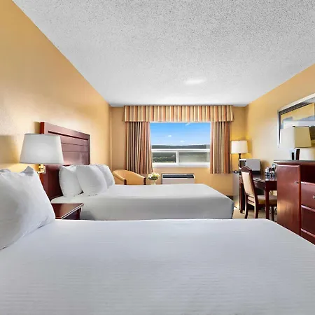 Coast Fraser Inn-2