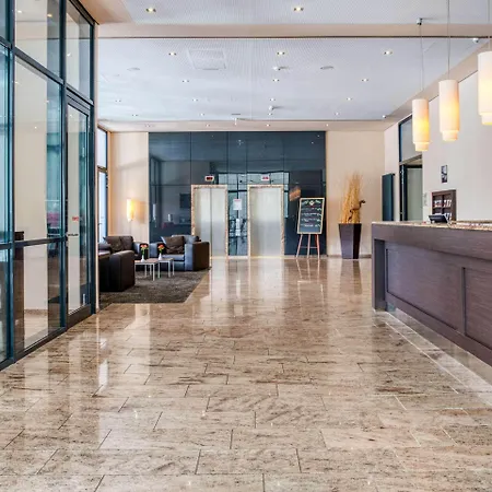 Intercityhotel Dresden-2