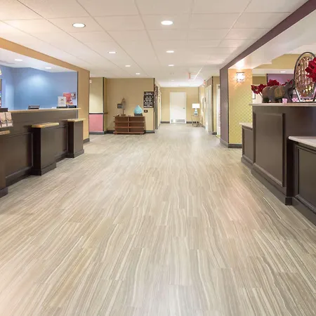 Hampton Inn Santa Rosa-2