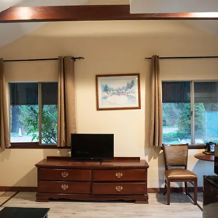 Dean Creek Resort-2