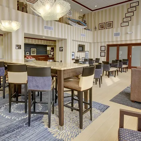 Hampton Inn And Suites Alexandria-3