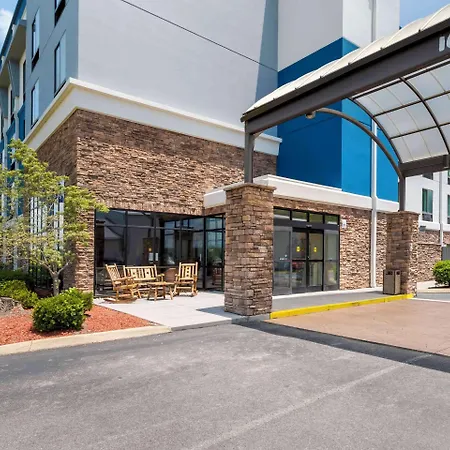 Comfort Suites Kodak Sevierville-3