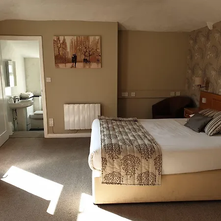 Alton House Hotel-3