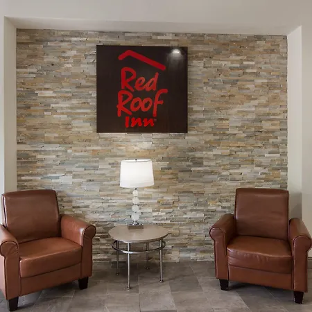 Red Roof Inn Panama City-3