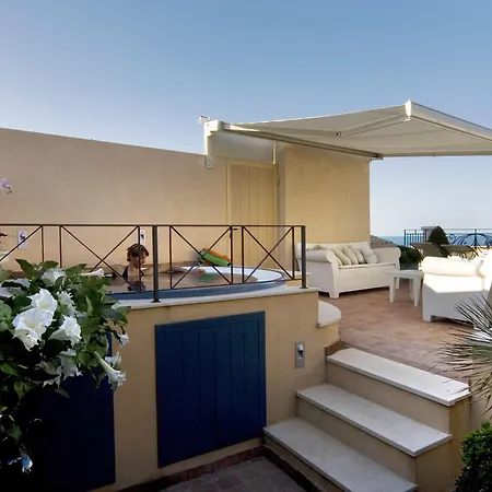 Algila Ortigia Charme Hotel-2