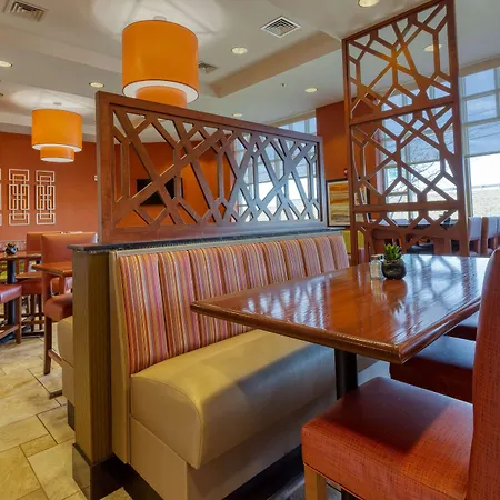 Drury Inn & Suites Indianapolis Northeast-2