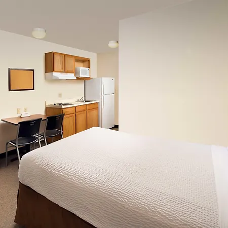 Woodspring Suites Lebanon-3