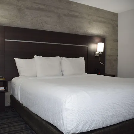 Days Inn By Wyndham Kingston-2