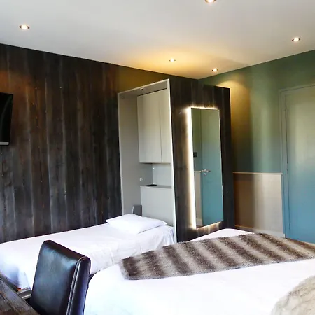 Logis Hotel Des Bains-3