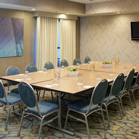 Springhill Suites St. Louis Brentwood-2