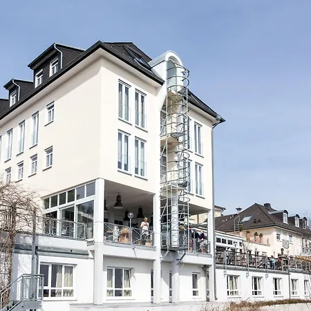 Hotel Schöne Aussicht-3