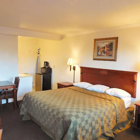 Americas Best Value Inn Hanford-2