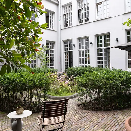 Hotel De Witte Lelie -Small Luxury Hotels Of The World-3