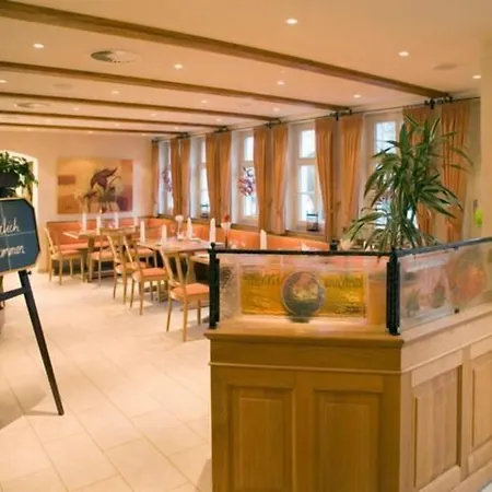 Waldhotel Nachtigall-3