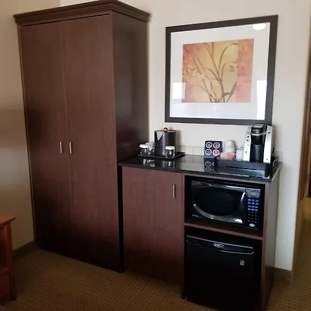 Ramada By Wyndham Drayton Valley-2