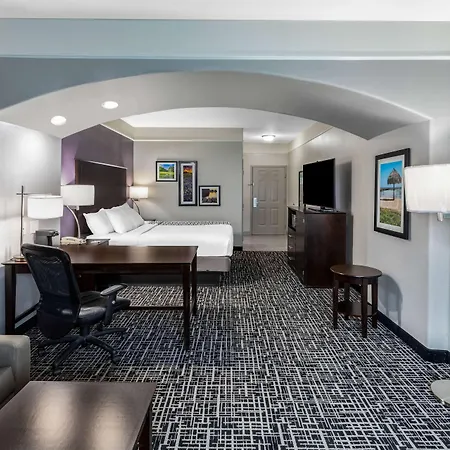 La Quinta By Wyndham Port Lavaca-3