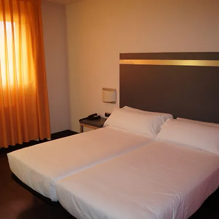 B&B Hotel Oviedo-2